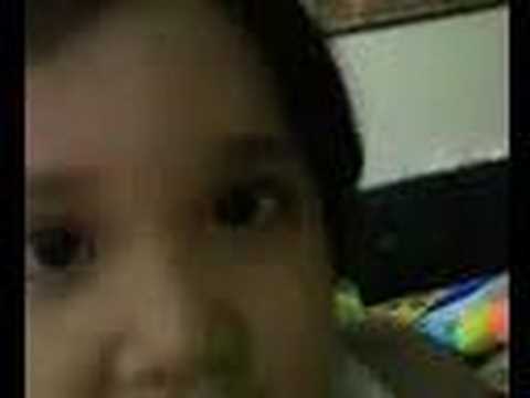 Cheska singing Happy Boitdey!
