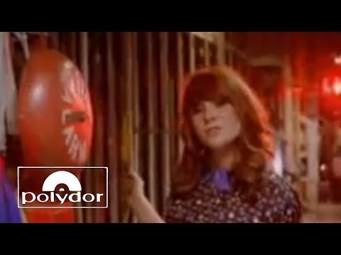 Video Kate Nash - Mouthwash (Official Video) Video Kate Nash - Mouthwash (Official Video)