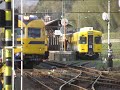 一畑電車の3000系電車です。元・南海の名車21000系（ズームカー）を２連化、ワンマン運転対応改造を施し、1996年に導入されました。編成はモハ3000+モハ3010で、モハ3000の前位にパンタグラフ１基を有します。3005+3015 ～ 3008+3018 の４編成が存在し、そのうち 3005の編成は、2006年7月に秋鹿町～長江間で法面から崩落した土砂が線路上に積もったところに、通りかかった普通列車の先頭車3015が乗り上げ、転覆こそ免れたものの脱線して大きく傾く事故を起こし、前部床下を大破しました。その際、復線し車輌課へと回送される作業の様子をhttp://www.youtube.com/watch?v=Tgd1T8FnC9Iにて公開しております。なお、事故車は同年10月に同社車輌課での修理が完了し、無事に現役復帰を果たしました。http://nimo5.com