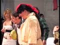 commedia in tre atti che vede protagonista una famiglia molto particolare. 