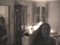 un r�veillon entre amis,quoi de plus g�nial pour d�marrer l'ann�e 2007.
une petite vid�o souvenir
zik:plug in baby de muse
bonne ann�e*
