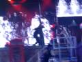 Chris brown au dôm: Entrée