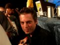 Justin Kirk gives a shout out to Roxanne at SDCC
