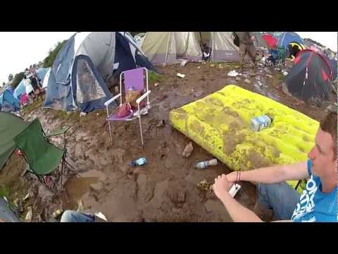 creamfields - This is how creamfields really was when it was cancelled. I think there is no reason this should have happened. It's just a bit of mud! Sorry about the swear...