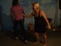 Murilo dançando a dança do siri