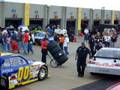 videos de #48 Jimmie Johnson revs it up pre race