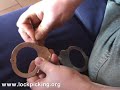 Handschellen mal anders