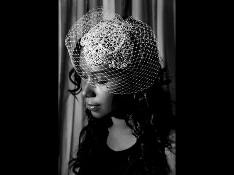 how to fasten a birdcage veil