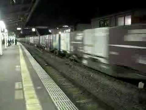 EF66牽引コンテナ貨物列車