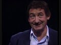 pierre desproges dans son sketch qi 130 extrait spectacle humour drole petit rapporteur jacques martin
