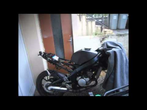 xr7 - Voici ma première vidéo, la moto est actuellement déshaussée car les coques sont en phase de peinture. Description du moteur: -Carbu de 21 -Pot ninja pro-gun...