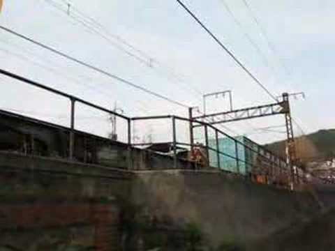 尾道を走る電車 Trains in Onomichi