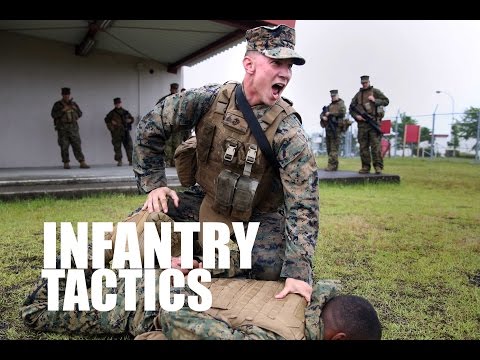 Marines Teach Infantry Tactics to Belize Soldiers