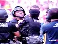 Andre Luis del Botafogo arrestato in campo...