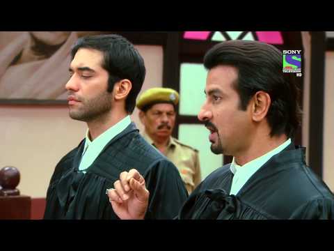 Mushtaq Khan KD Pathak - Kaal Ka Haiwan Part 2 - Doctor reveals a shocking truth to one of the assistants of K.D. Pathak about Varun while he was under his treatment. Doctor gets bit...