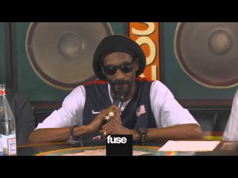 rastafarian - Snoop Dogg talks about how he went down to Jamaica a rapper and came back reggae artist Snoop Lion. Subscribe to the Fuse YouTube channel: http://bit.ly/fuse...