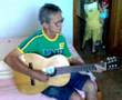 ABDORAL TOCANDO VIOLÃO