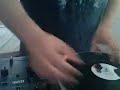 dj marvel scratching