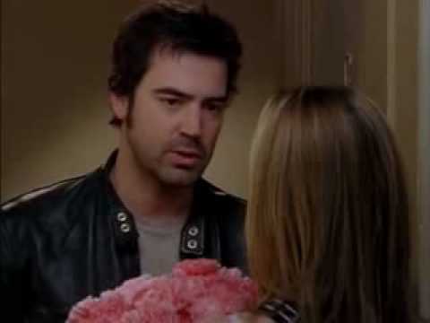 Sex and the City - 6x06 - Carrie gets dumped via Post-it