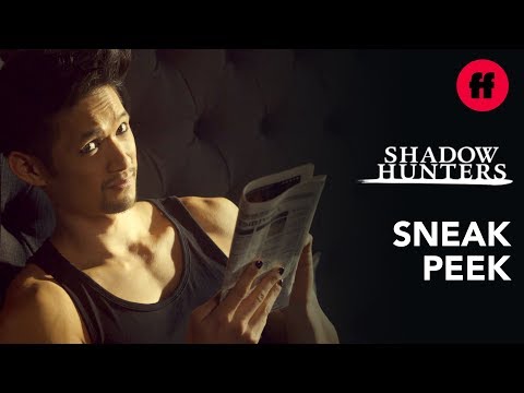 Shadowhunters Season 3, Episode 17 | Sneak Peek: Alec Nervously Invites Magnus to Dinner | Freeform