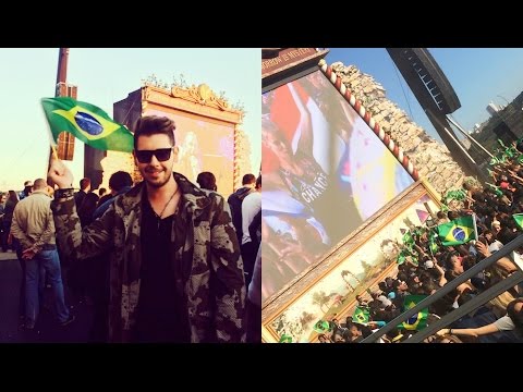 BRASIL - www.estilobifasico.com Site oficial - www.tomorrowlandbrasil.com Onde Comprar? Sephora (Frete Grátis e todo o site em até 12x) - http://bit.ly/SephoraEB Dona Consumista - http://bit.ly/1333...