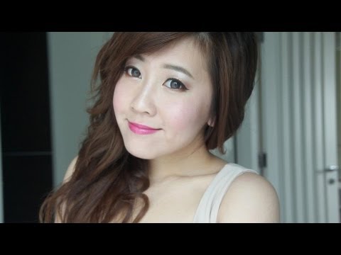 Watch 'Spring Romance Look'