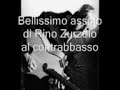 Esibizione acustica del brano uscito...