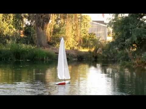 Watch RC Video: 'Sailing At Don's Sept 4, 2010 - HD'