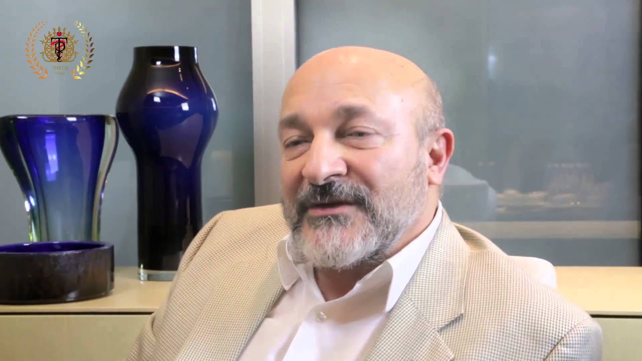 Göğüsler Niçin Sarkar? Sarkma Önlenebilir mi?
