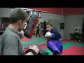 Nekolik zaberu z treninku kickboxu.