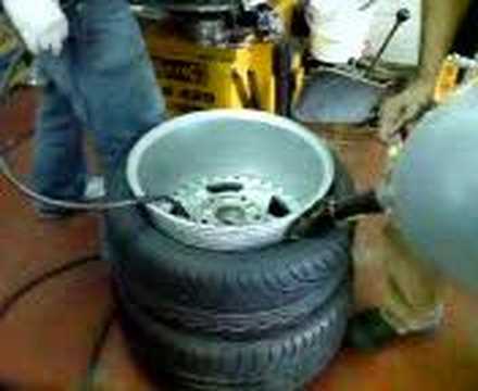tyres - craig puts on 215/40 tyres on to 10