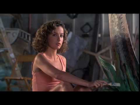 Dirty Dancing - Lisa singing Hula Hana