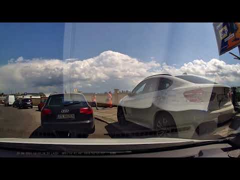 Polka nie mogła wyczekać 23 sekund aż kursantka nauki jazdy włączy się do ruchu..