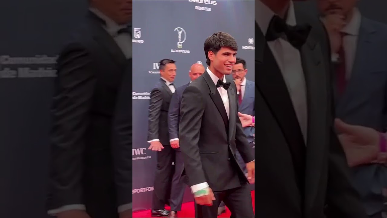 Então quer dizer que agora todo homem quando vê uma câmera é: 🕴️🤝? #shorts