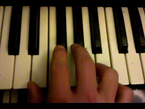 how to whiten piano keys