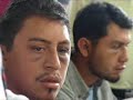 Oaxaca. Hombre preso que mira a su hijo Oaxaca. Hombre preso que mira a su hijo