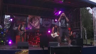 Nic Śmiesznego „Struś” – koncert pod hasłem „Muzyka Przeciwko Rasizmowi” (Festiwal Alerta Alerta, Krzeczów, 19.08.2022). 