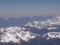 En el vuelo de regreso a Venezuela, filmamos este pequeño recuerdo de la espectacular vista que tiene la Cordillera de los Andes...excelentes vacaciones!!!!