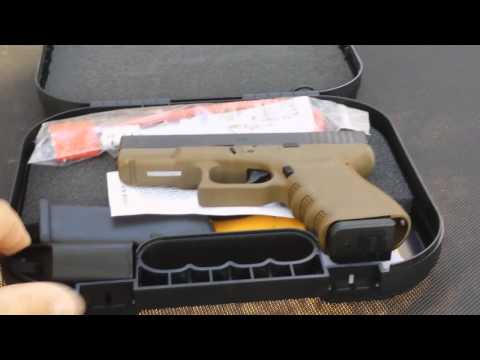 9MM - Why I'm Switching From 40 cal to 9mm Thanks for watching! https://www.facebook.com/CountryBoyPrepper Music by Josh Woodward http://www.joshwoodward.com/