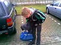 Chieltje kotst voor voetbal