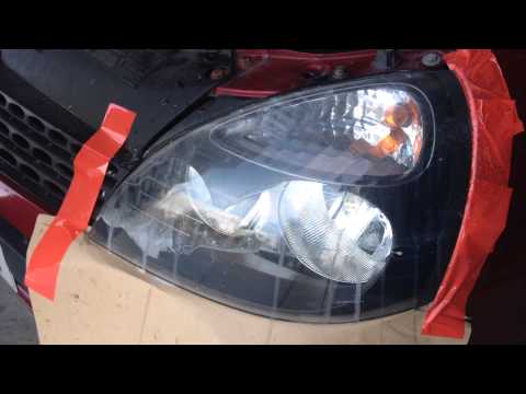 how to remove a renault clio headlight