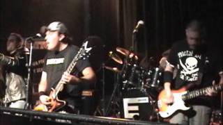 WARCHEST - Fear of The Machine (En vivo Bar Oxido )
