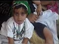 يوم جدتي , في جمعية البواسل التربوية وروضات الرواد من ضمن الفعاليات التي تجريها الجمعية وروضات الرواد بإدارة نجاح ياسين تم تكريم الجدات في روضة الرواد 3 في صف المعلمة خلود أبو طعمه والمعلمة عناية ياسين وإسراء دقة باحتفال تراثي متميز . حيث قامت الجدات بتجسيد التراث أمام أحفادهن من خلال اللباس الفلسطيني القديم والمعدات التي استعملوها في الماضي والأغاني الشعبية التراثية وسرد القصة التراثية لأطفال الروضة , وقد رحبت المربية نجاح ياسين بحضور الجدات وتلبية دعوتهن وأكدت على أهمية هذه الفعاليات التربوية التي تهدف إلى تربية أبنائنا على احترام كبار السن وحفظ قيمة الجدات والأجداد . كما وقامت المعلمات خلود أبو طعمه وعناية ياسين بتهيئة الظروف التراثية الملائمة داخل الصف مما أعطى الجدات شعور خاص في هذا اليوم المخصص لهن وقد قدمت لجنة الأمهات المكونة من السيدات : رنا ياسين , تهاني بدران , خضرة ياسين , غزالة غانم , حنين قطاوي , رماز عمر , سهير ياسين , بعض الأكلات التراثية القديمة المحببة لدى كبار السن . هذا المشروع الذي احدث ضجة صاخبة في زيمر لدى الأهالي وقد عبروا عن شعورهم تجاه هذه الفعاليات التربوية الهادفة ,  وفي نهاية الاحتفال تم تكريم الجدات من قبل إدارة ومعلمات روضة الرواد مما أطلقت علية الجدات يوم من أجمل أيام العمر .أما البصمة التي تركتها الجدات لأحفادهن داخل الروضة هو بأنهن قمن بتطريز بعض الملابس والدمى والمخدات لتكون ذكرى لأطفال روضة الرواد .
