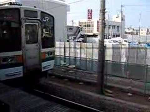 高崎線211系 連結