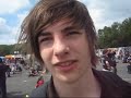 LADS AT DOWNLOAD