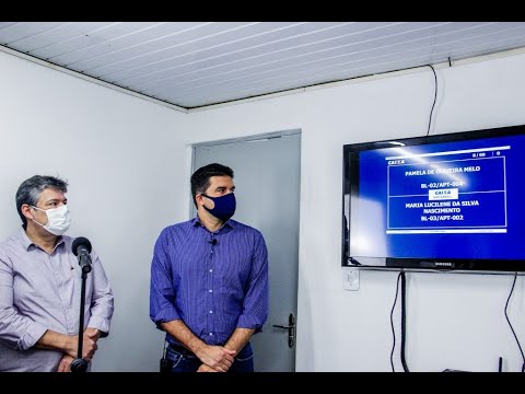 Prefeito participa de sorteio do Residencial Vale Bentes I