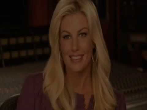 Happy Holidays from Faith Hill