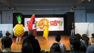 Cartoomics cosplay - Just Dance 2014: l'ananas, la banana, l'anguria e la fragola