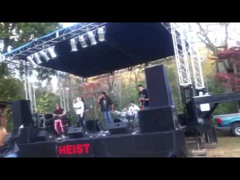 Deriasor - Rock cover band.
