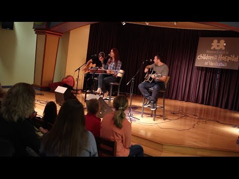 Cassadee Pope Singing “Let It Go” at Vanderbilt Children’s Hospital